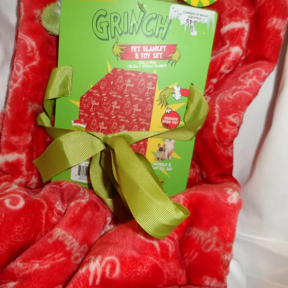 DR. Suess GRINCH---Pet Blanket 30 x 40 & Toy Set-New with TAGS-- AWESOME Blanket